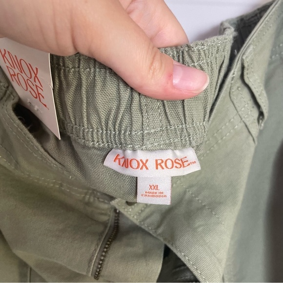 [Knox Rose] Women's Green High Rise Relaxed Straight Leg Cargo Pants - Picture 4 of 8